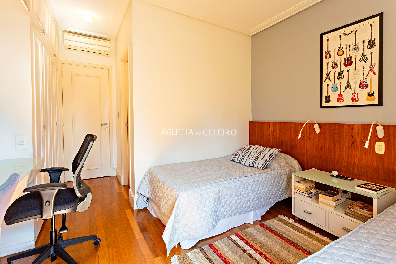 Apartamento para locação em Moema