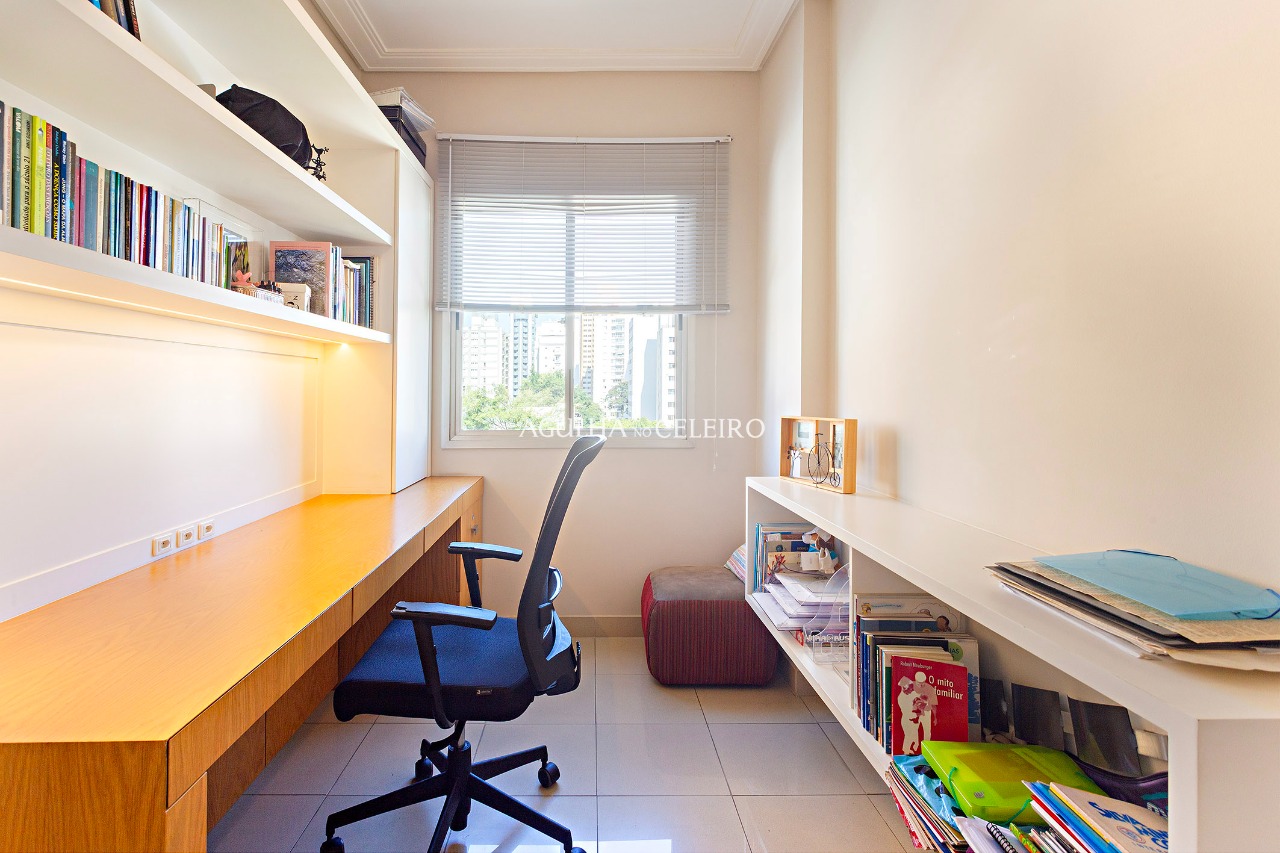 Apartamento para locação em Moema