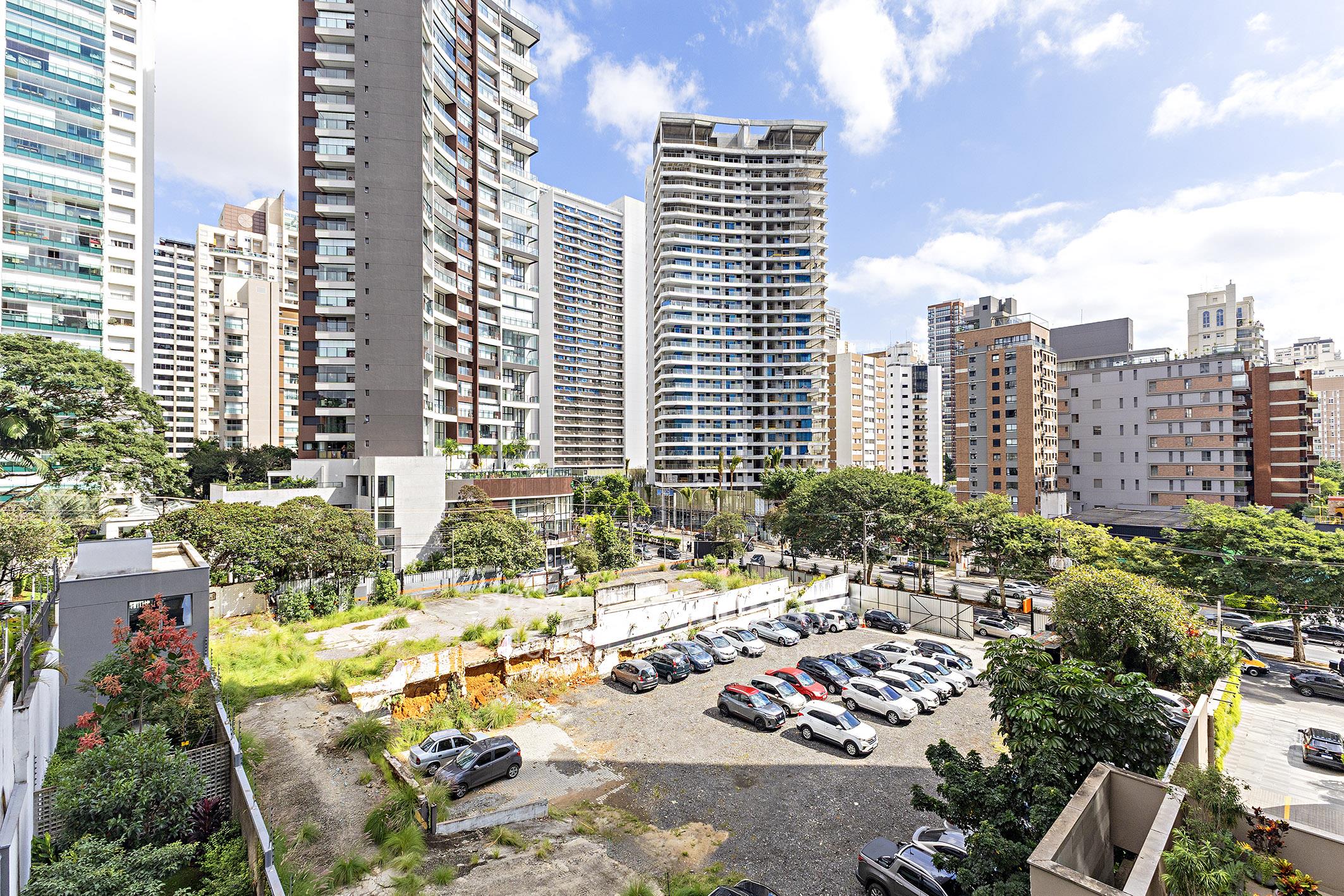 Apartamento para venda em Moema