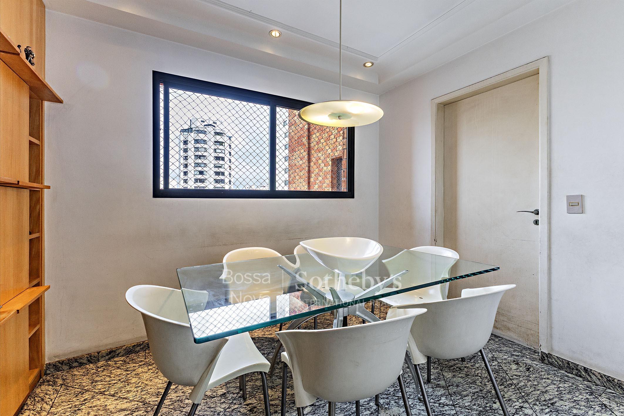 Apartamento para venda em Moema
