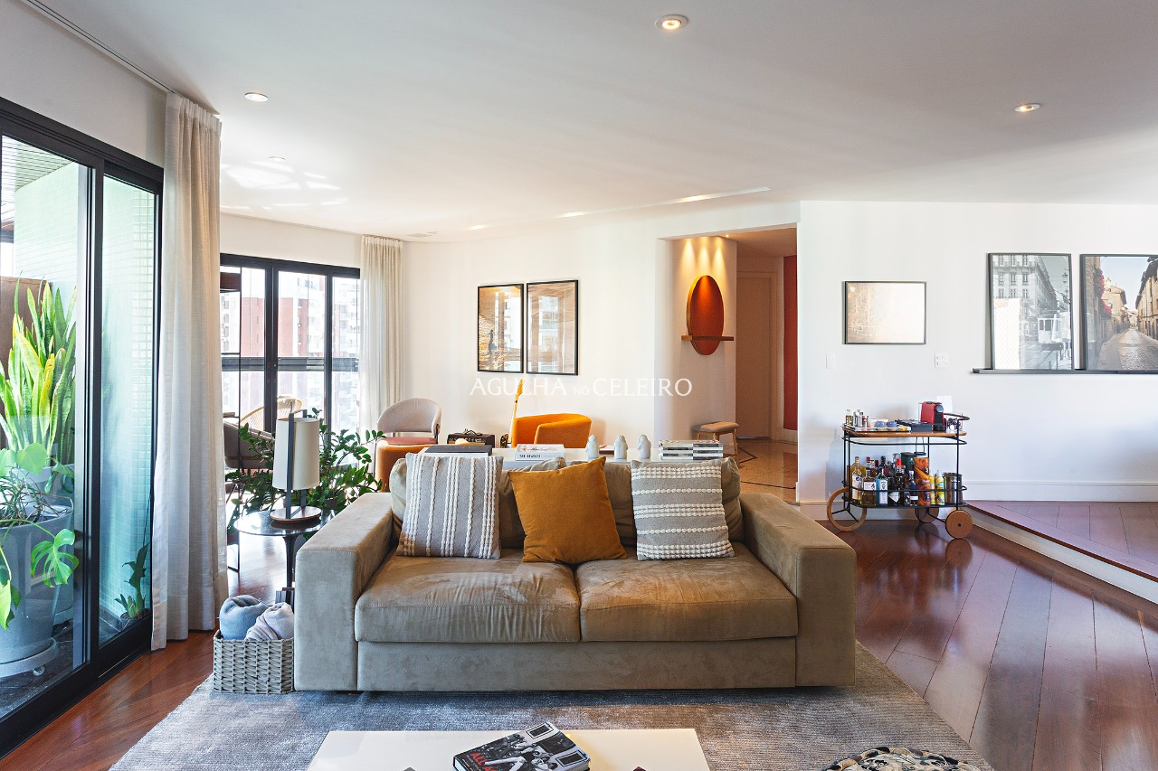Apartamento para venda em Moema