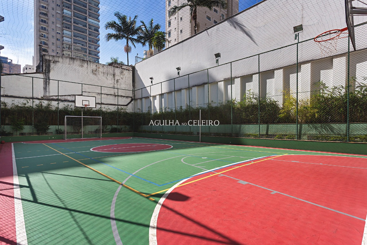 Apartamento para venda em Moema