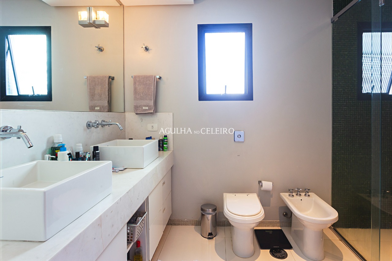 Apartamento para venda em Moema
