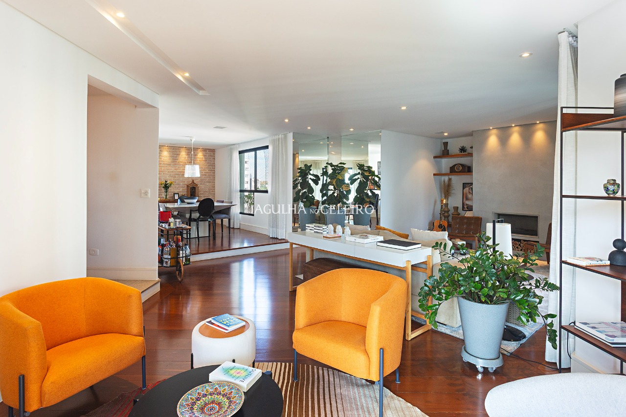 Apartamento para venda em Moema