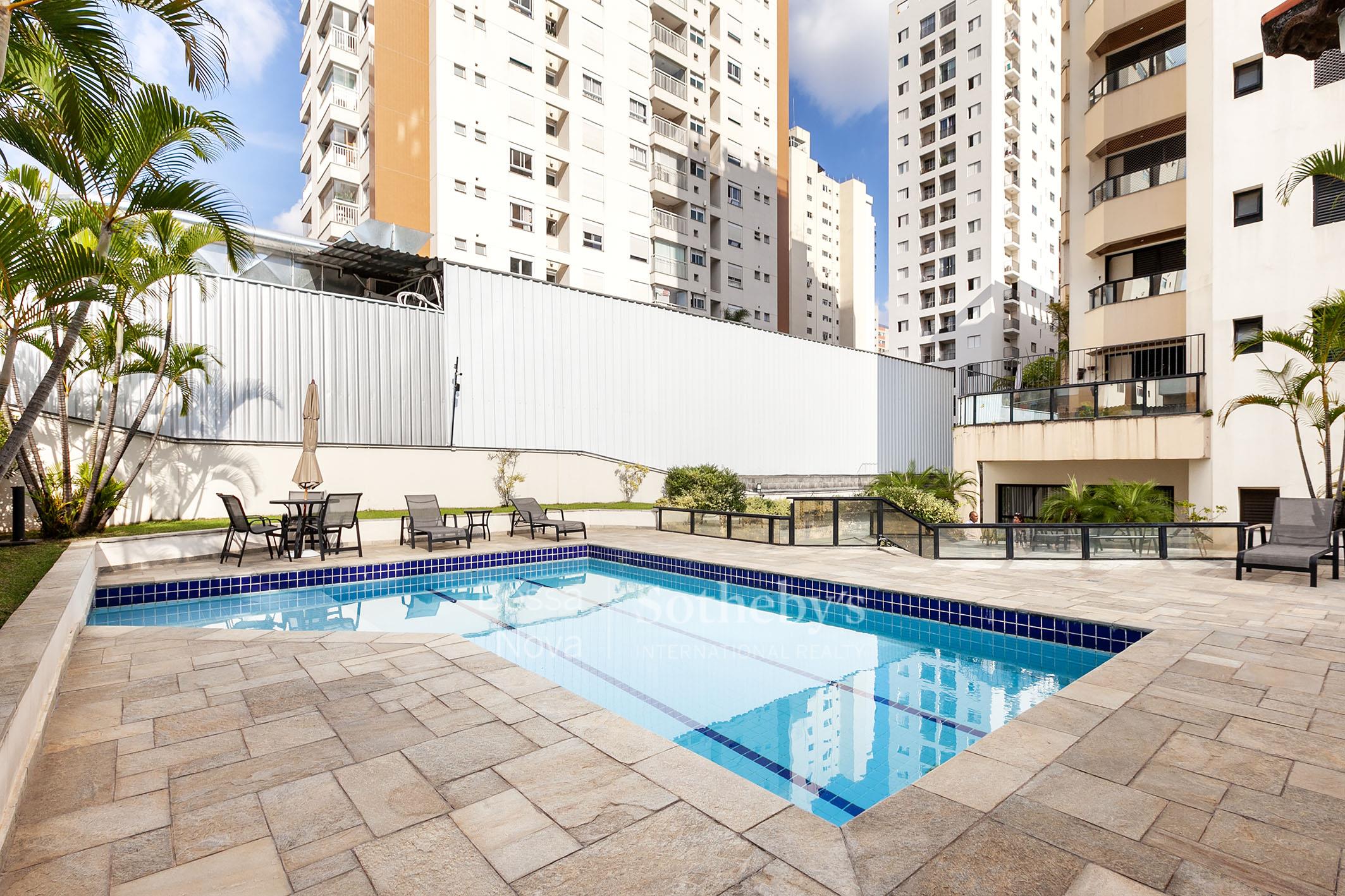 Cobertura para venda em Vila Olímpia