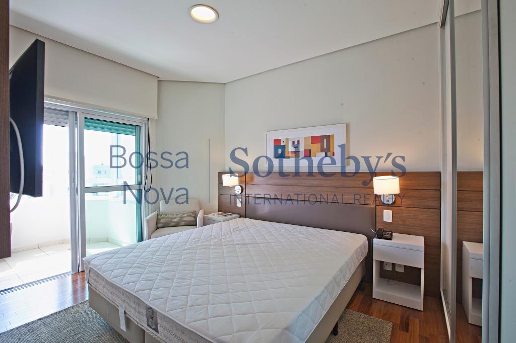 Cobertura para venda em Vila Olímpia