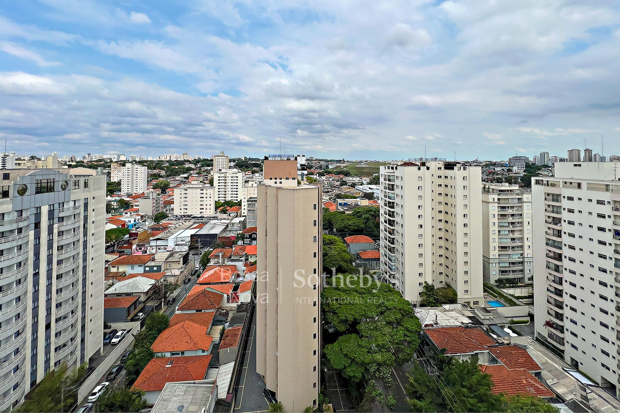 Cobertura para venda em Moema