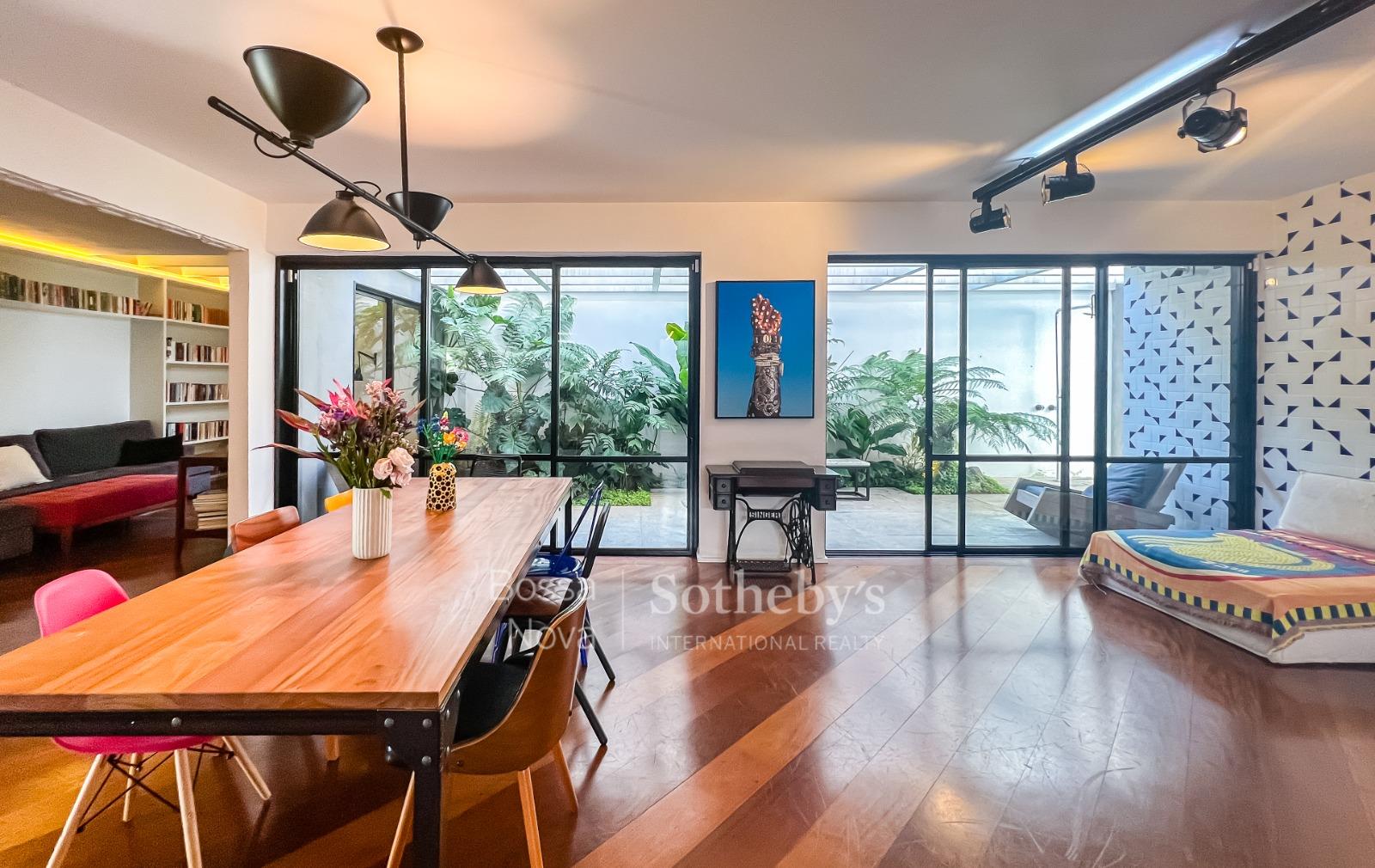 Casa para venda em Vila Madalena