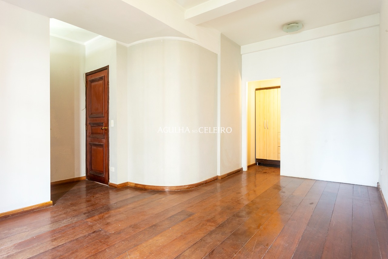 Casa De Vila para venda em Jardim Paulista