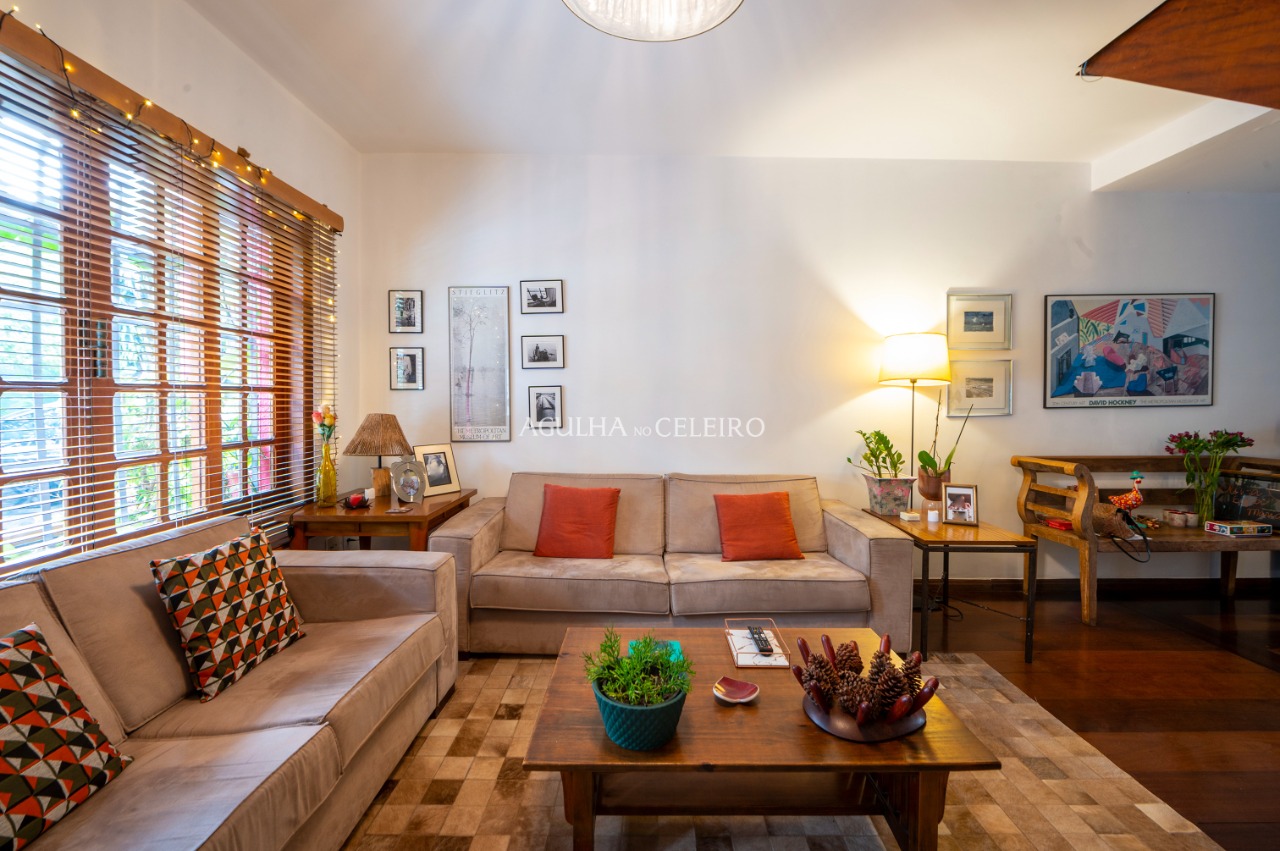 Casa De Vila para venda em Vila Olímpia