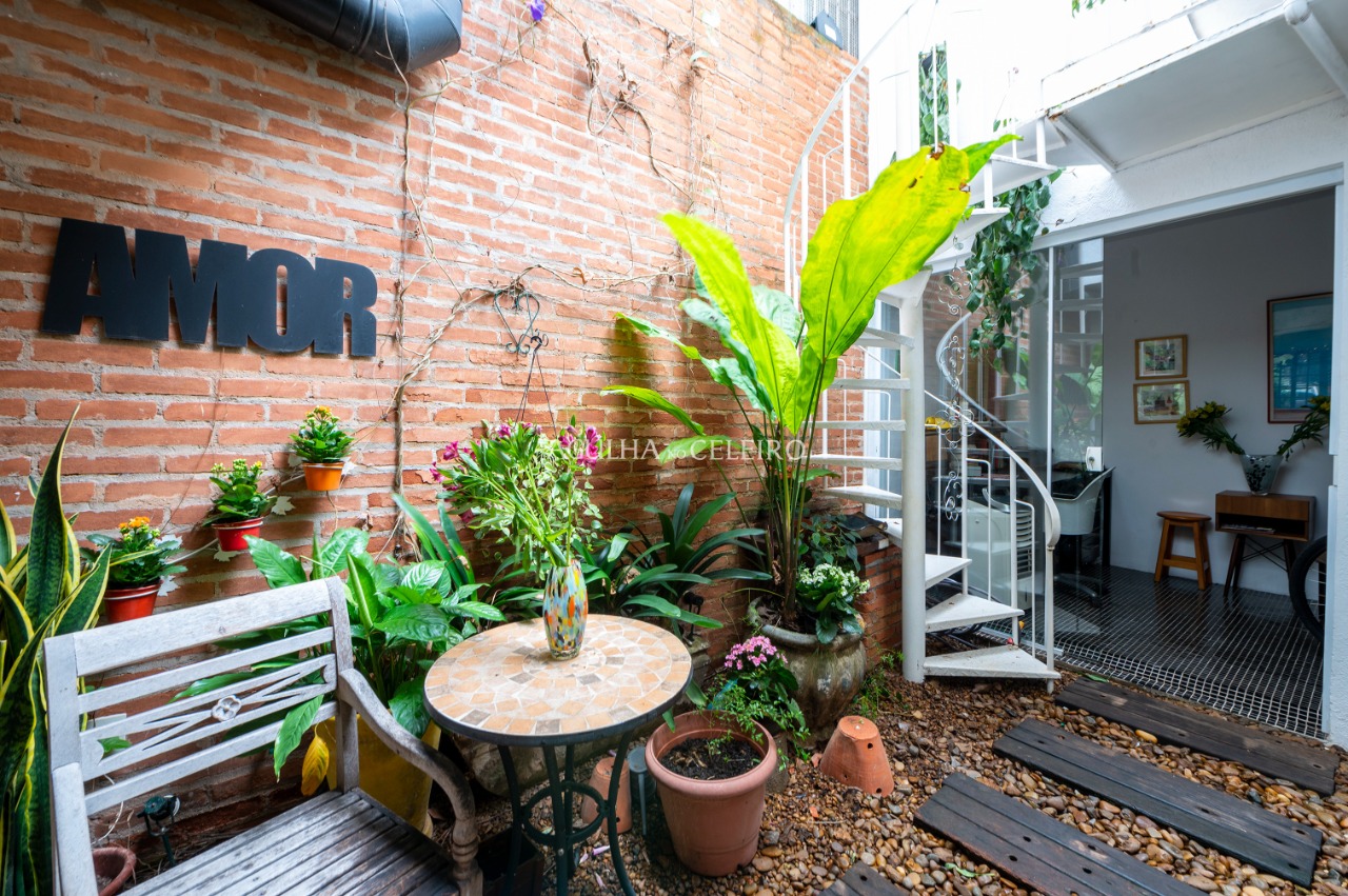 Casa De Vila para venda em Vila Olímpia