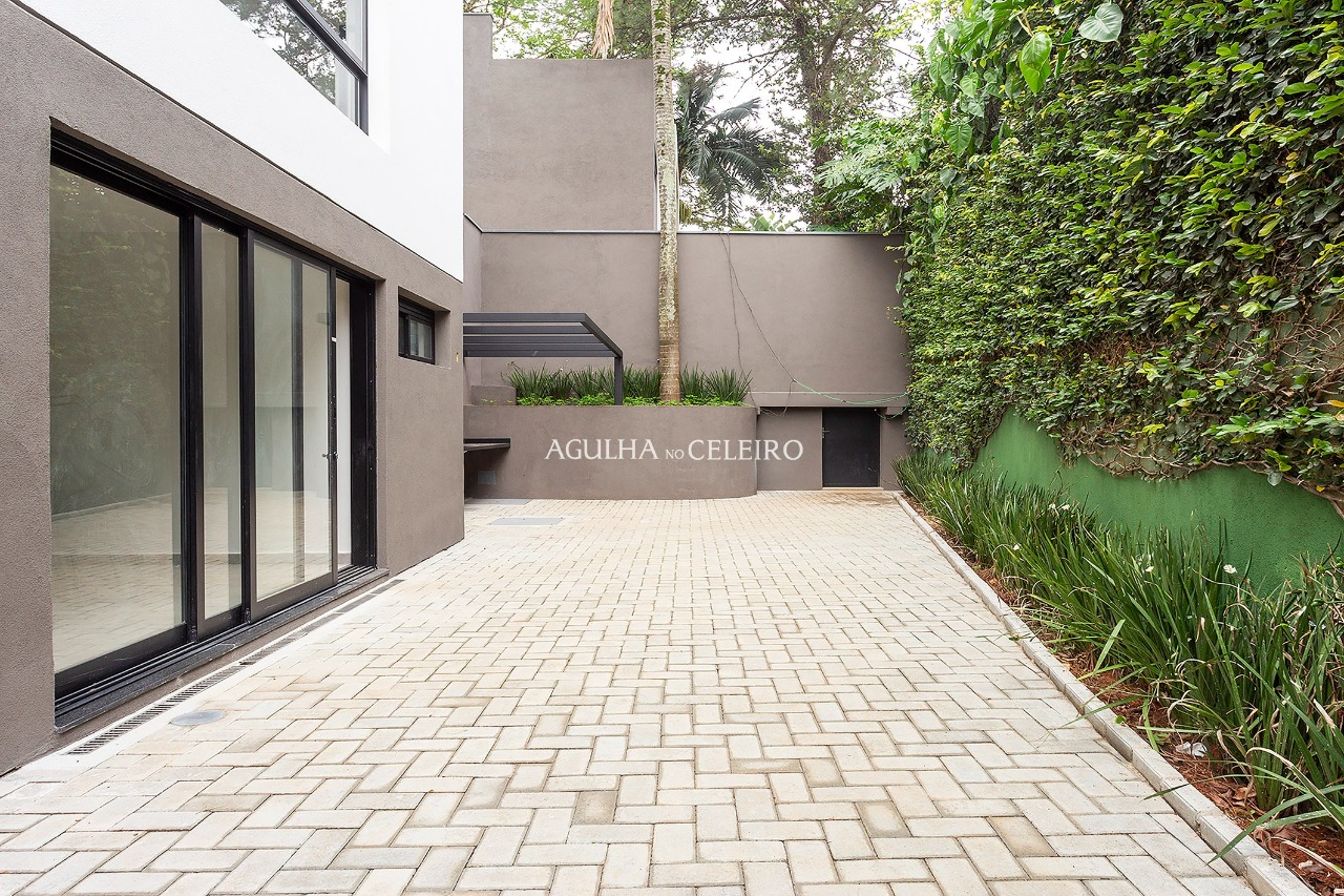 Casa Em Condomínio para venda em Jardim Guedala