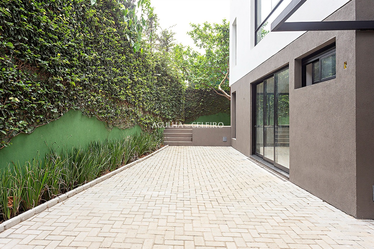 Casa Em Condomínio para venda em Jardim Guedala