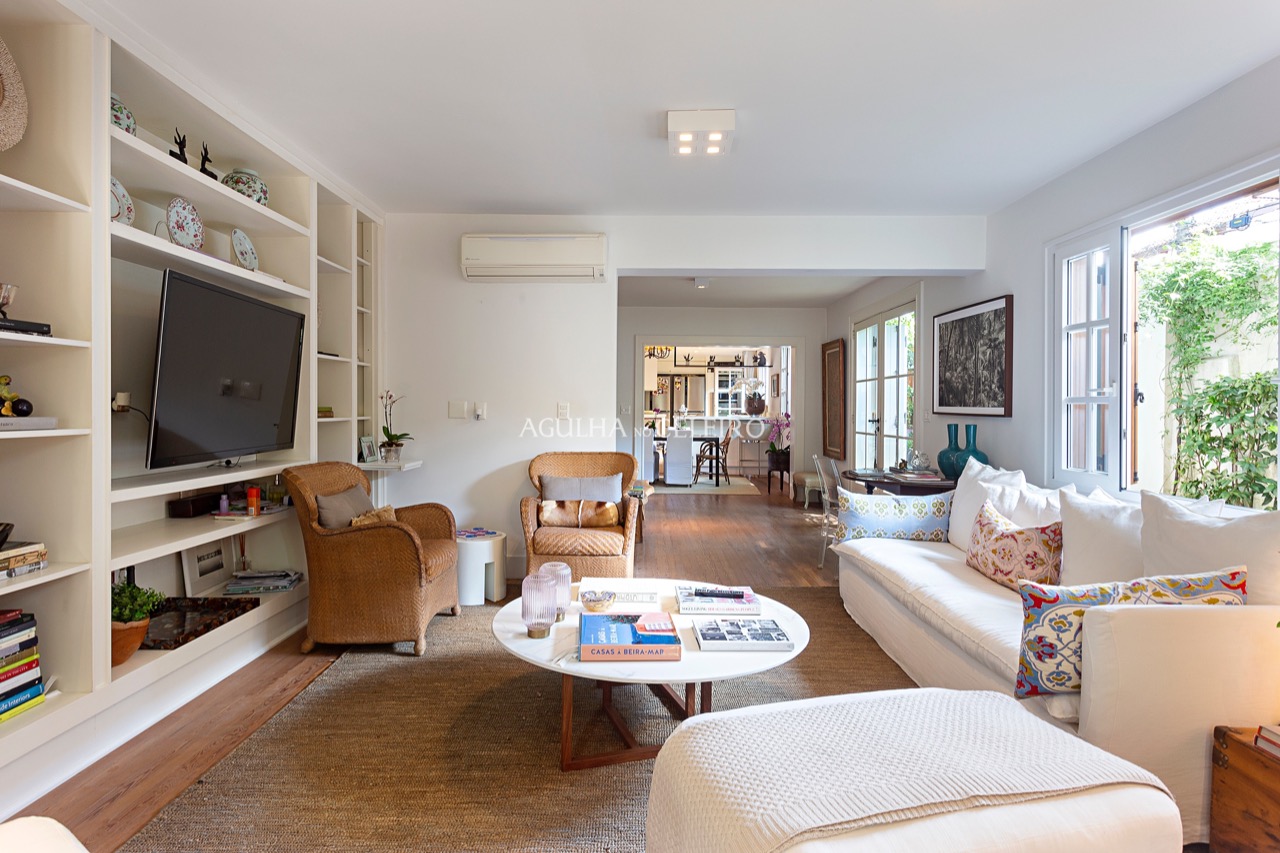 Casa De Vila para venda em Jardim Paulista