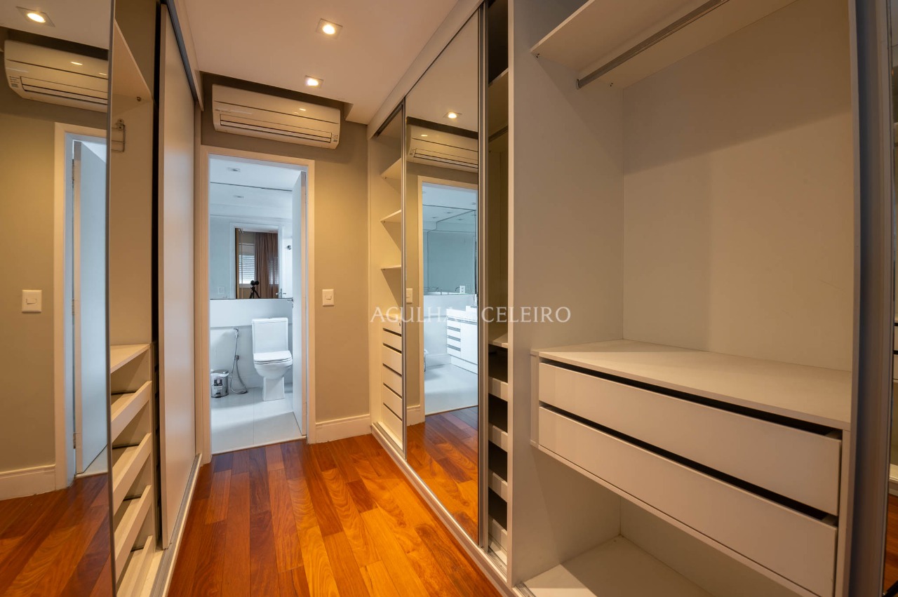 Cobertura Duplex para venda em Vila Madalena