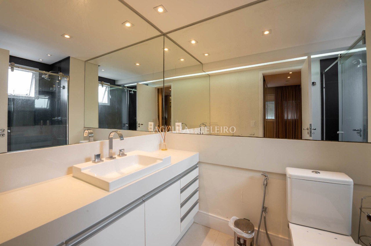 Cobertura Duplex para venda em Vila Madalena