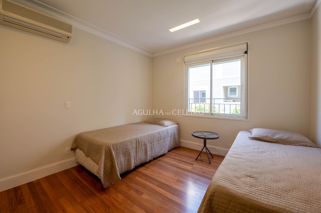 Casa Em Condomínio para venda em Alto de Pinheiros