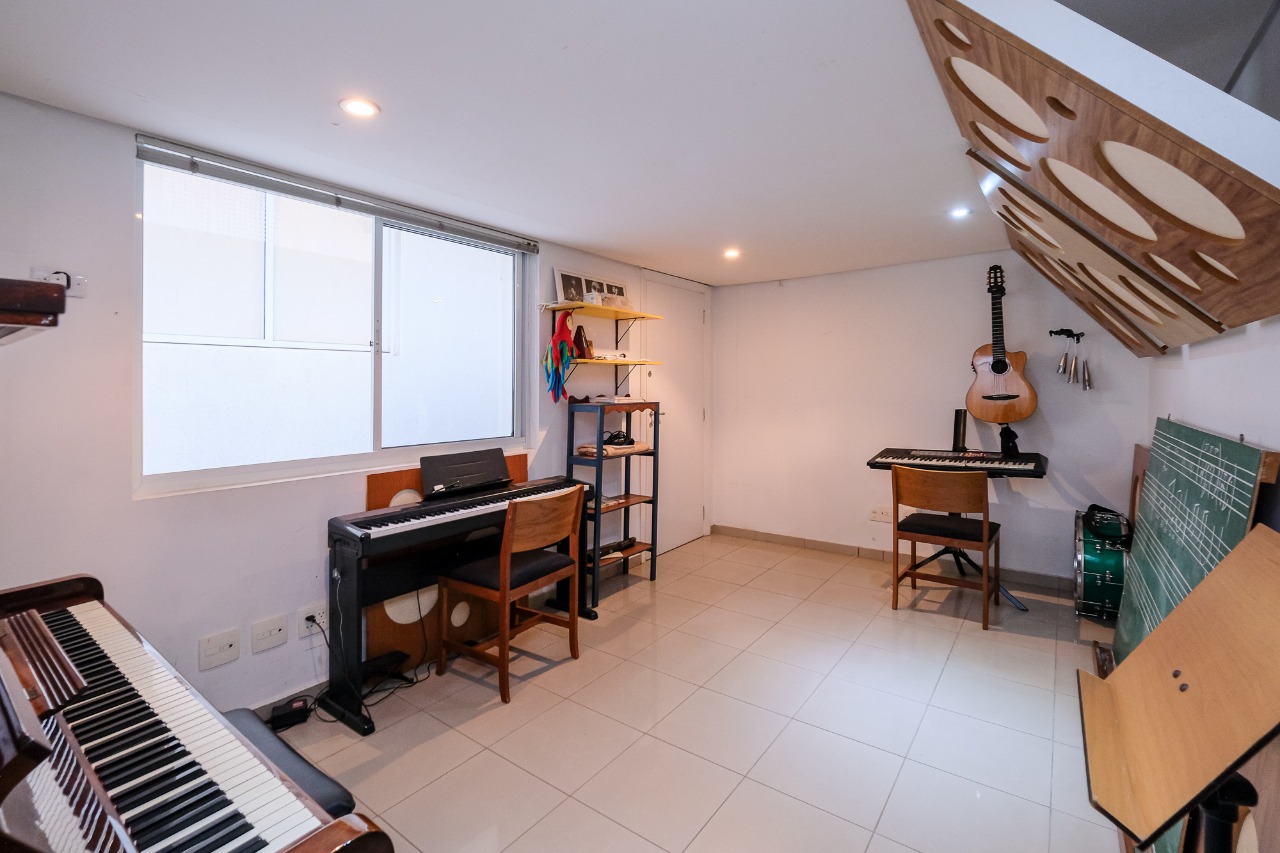 Casa Comercial para venda em Vila Beatriz