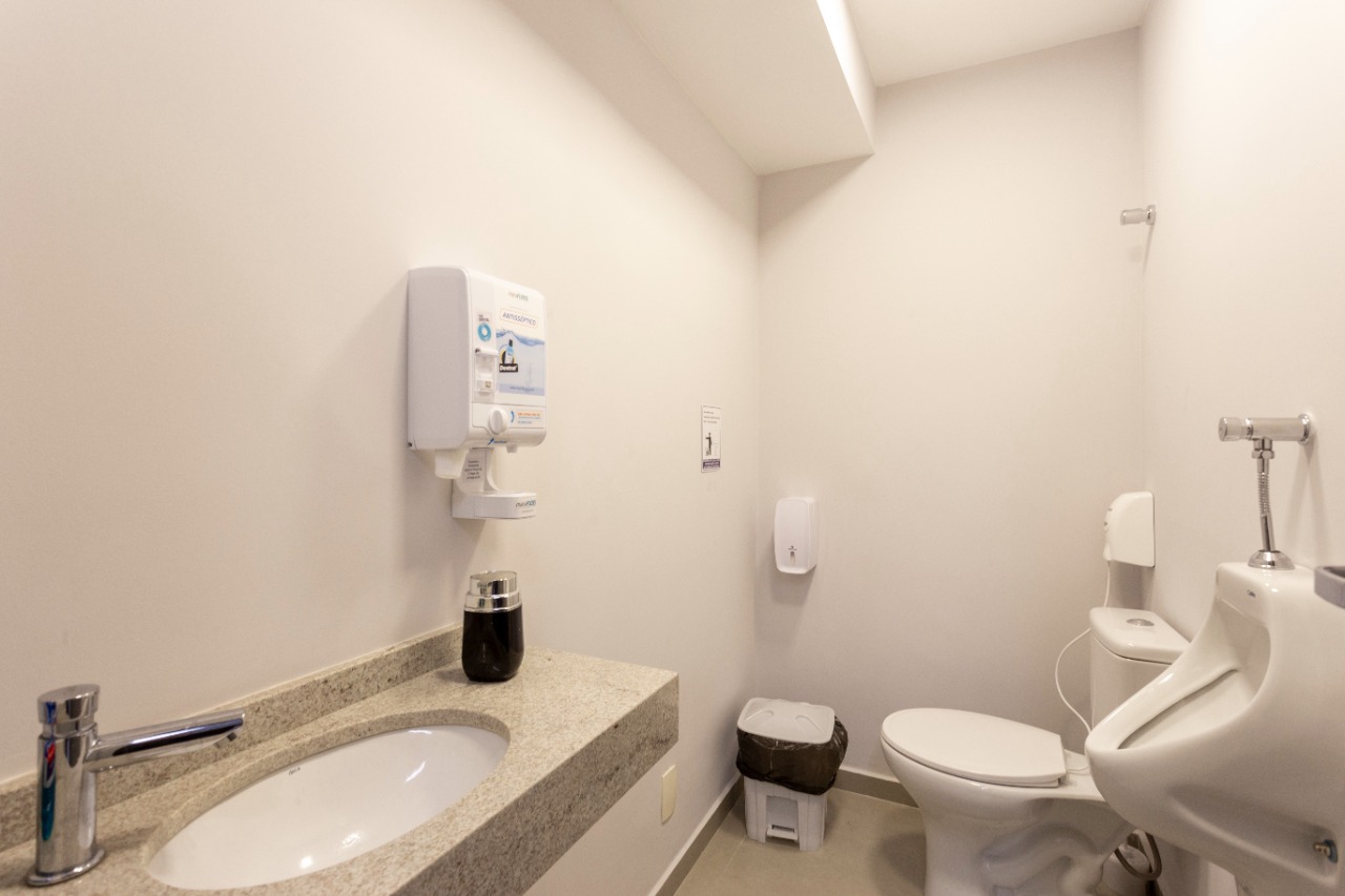 Casa Comercial para venda em Pacaembu