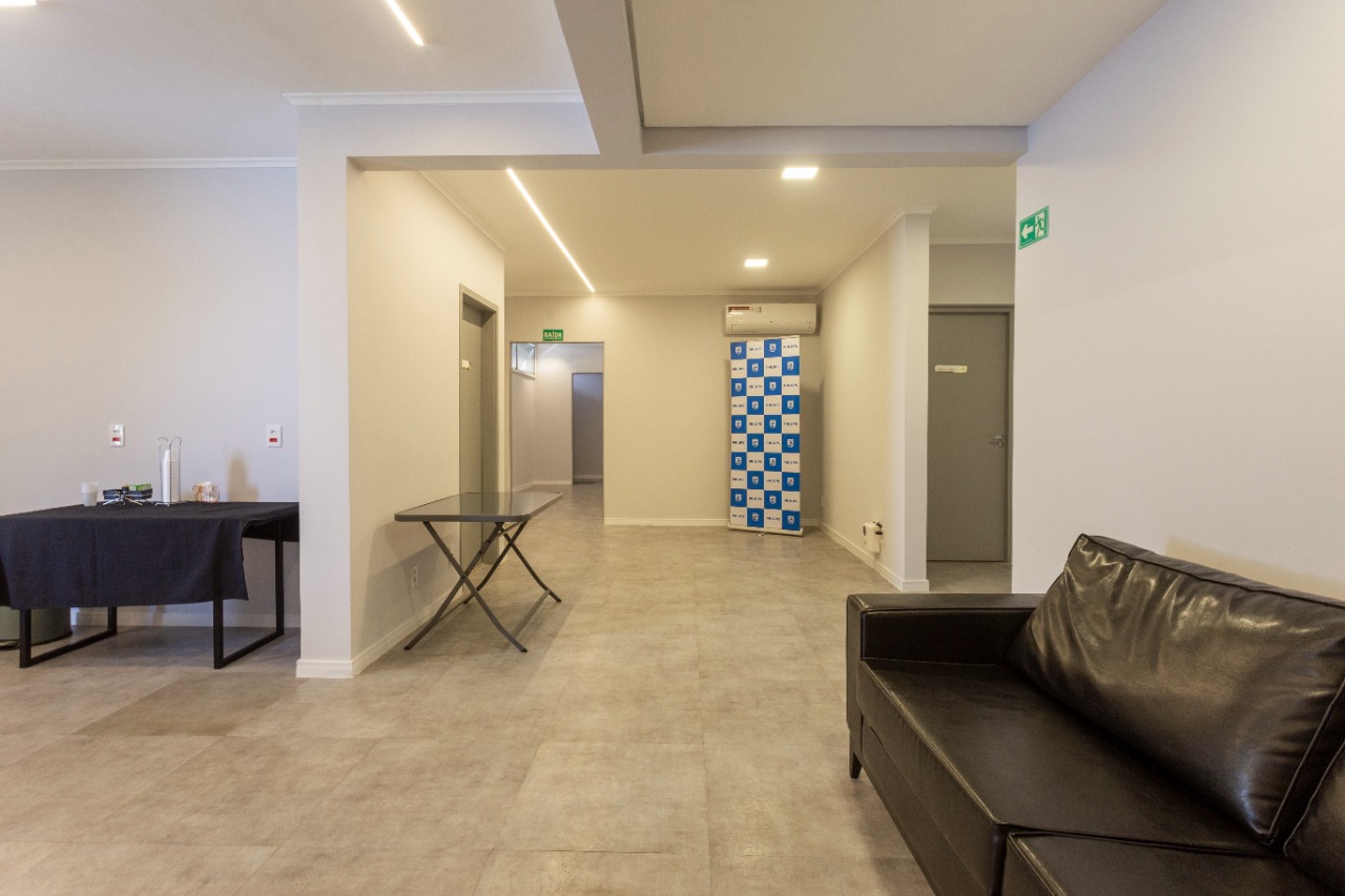 Casa Comercial para venda em Pacaembu
