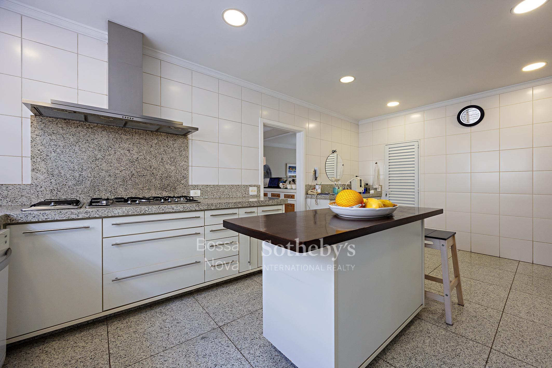 Casa para venda em Pacaembu