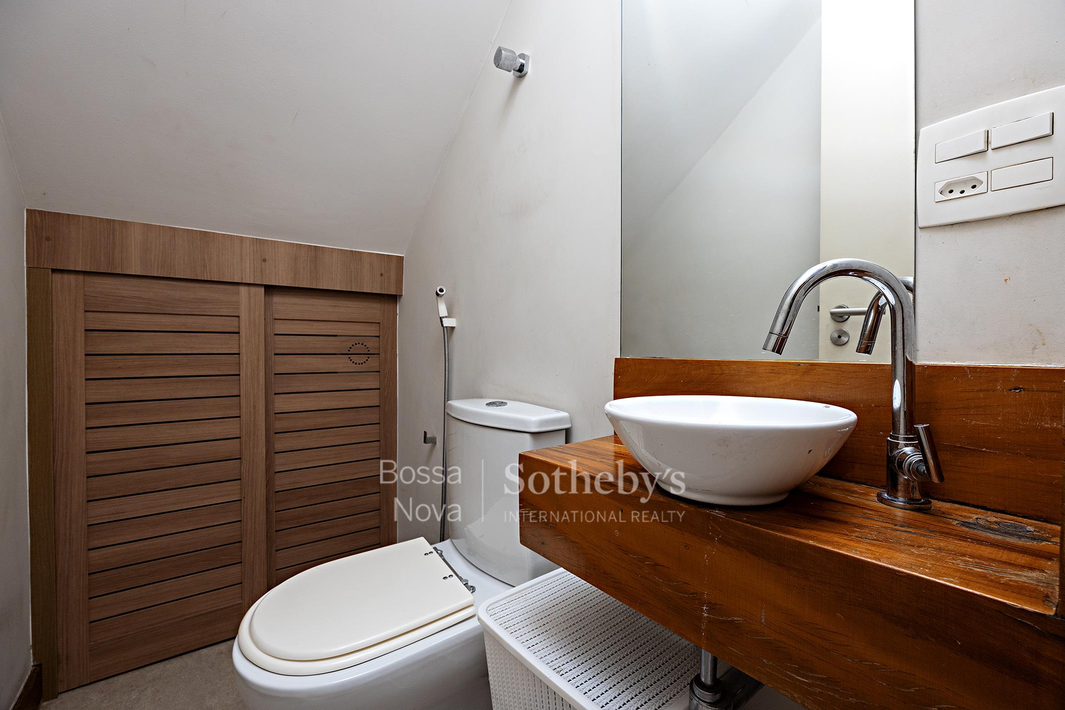 Casa para venda em Vila Madalena