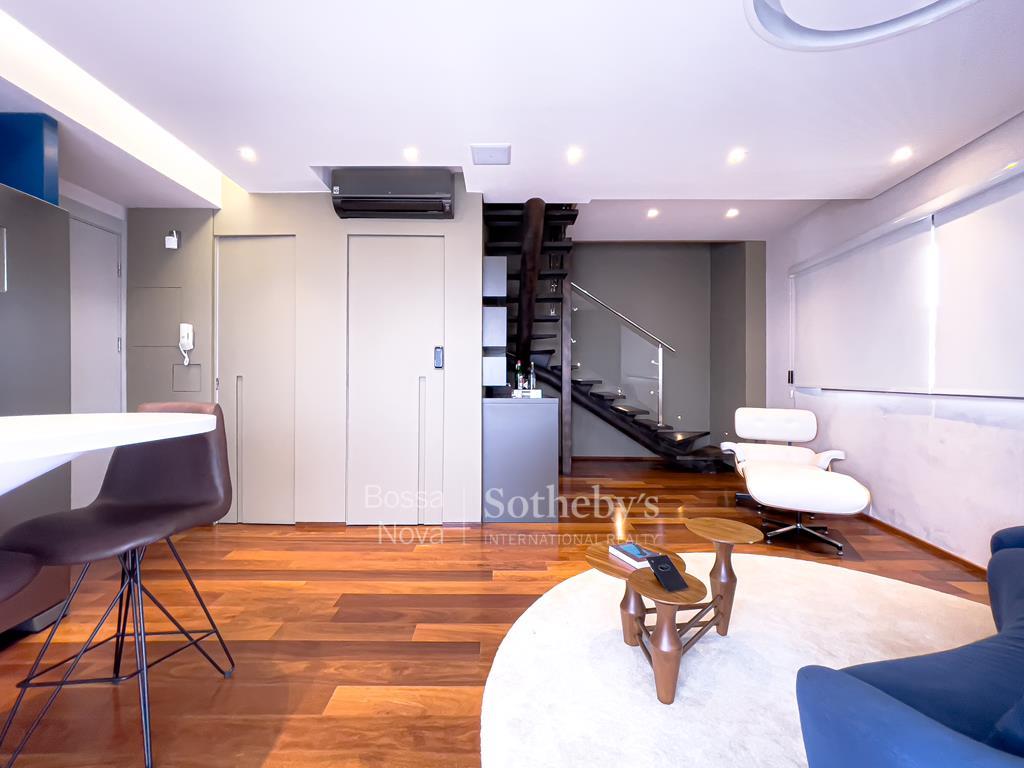 Cobertura Duplex para venda em Vila Olímpia