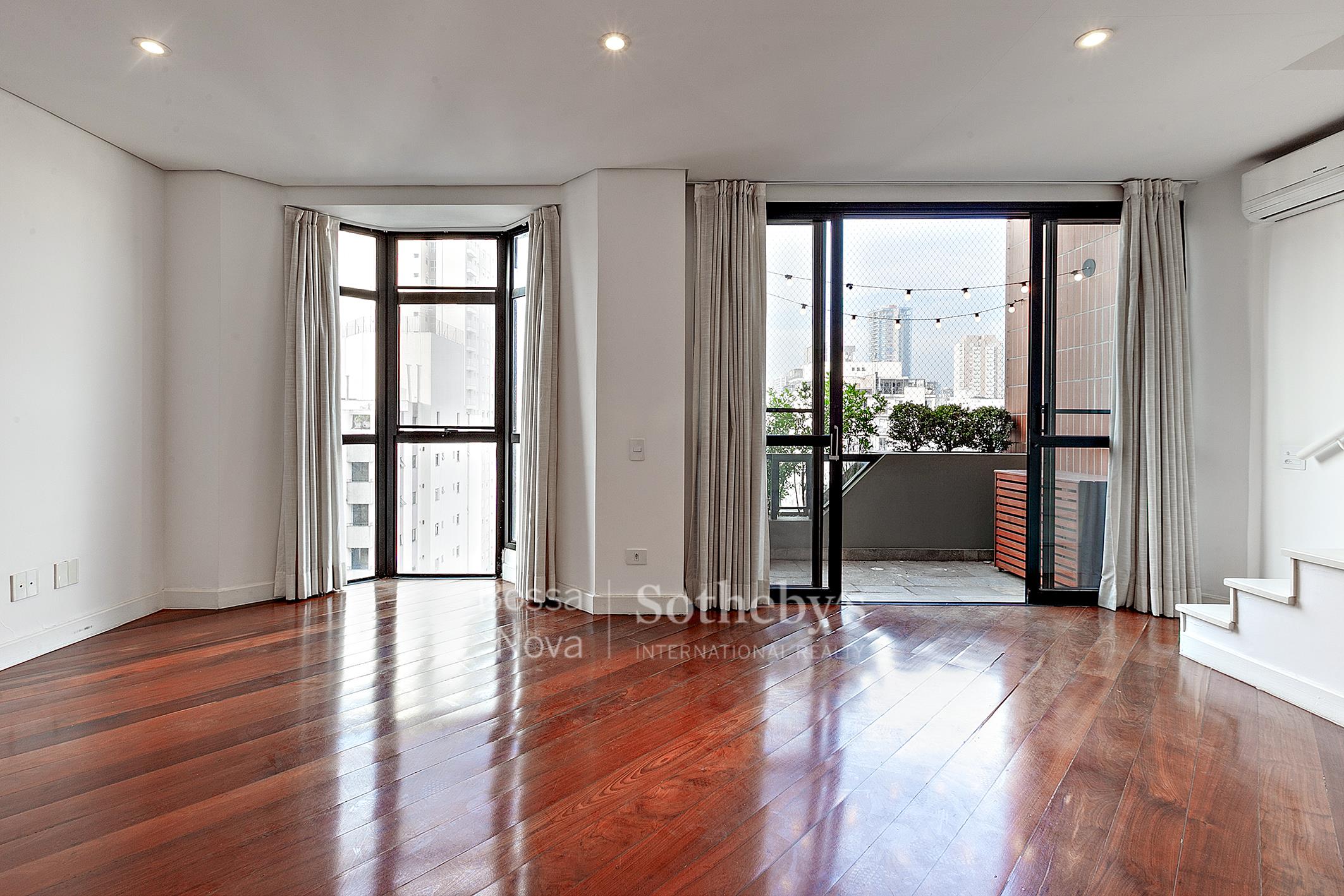 Apartamento Duplex para venda em Pinheiros