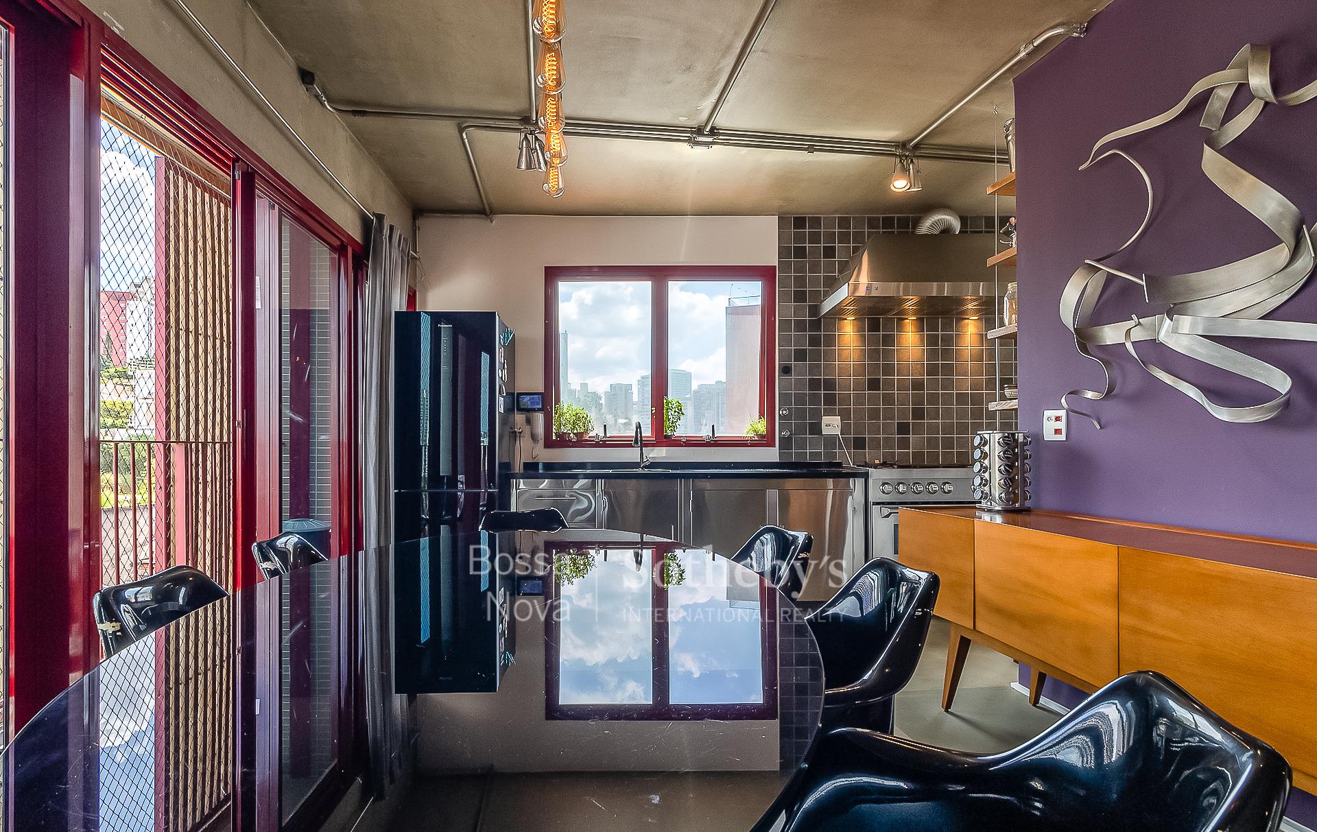 Cobertura Triplex para venda em Vila Madalena