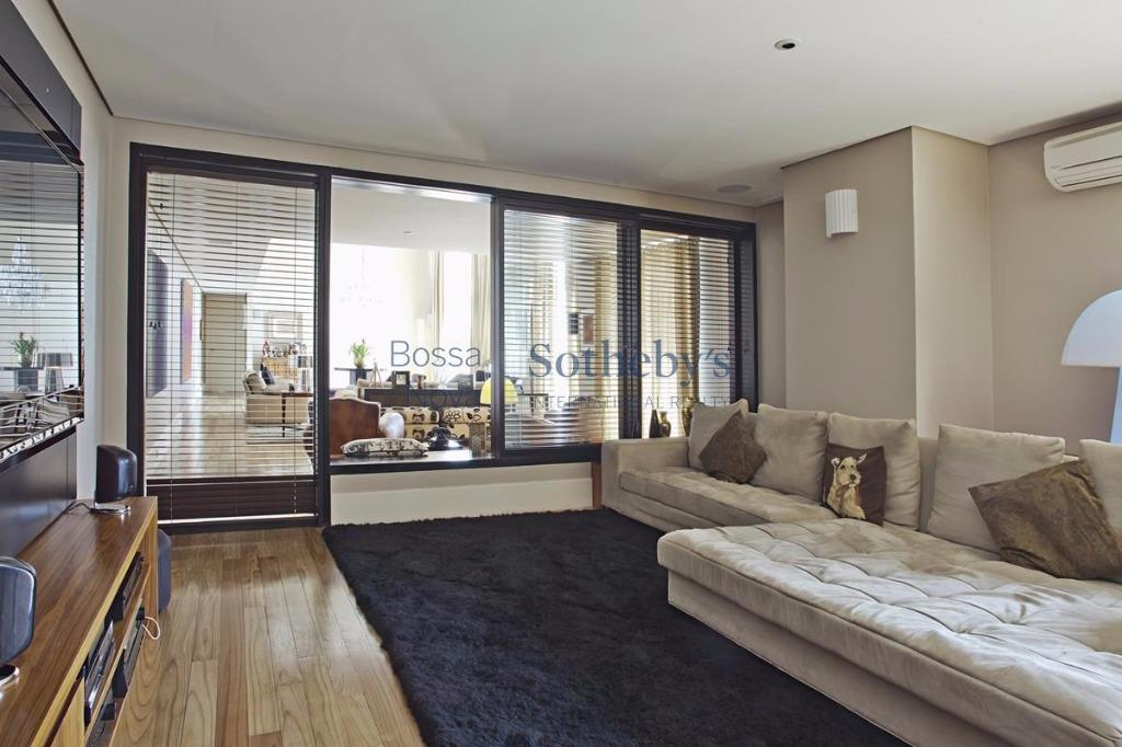 Apartamento Duplex para venda em Vila Nova Conceição