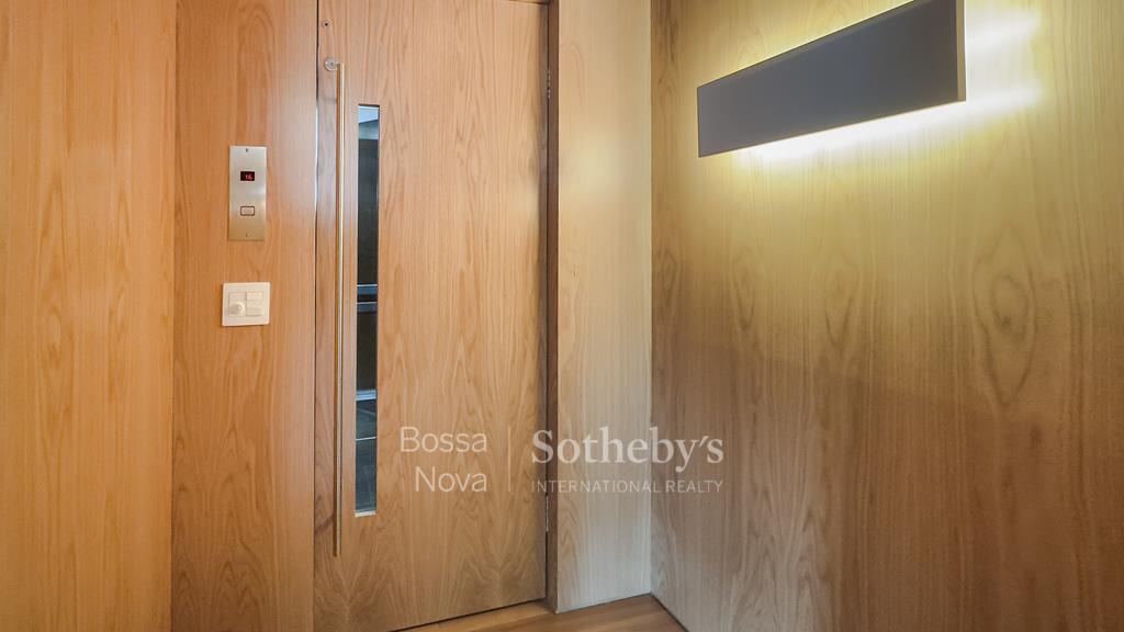 Cobertura Duplex para venda em Itaim Bibi