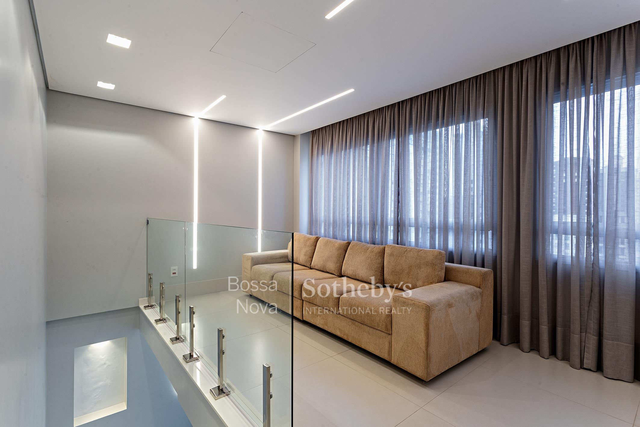 Cobertura Triplex para venda em Pinheiros