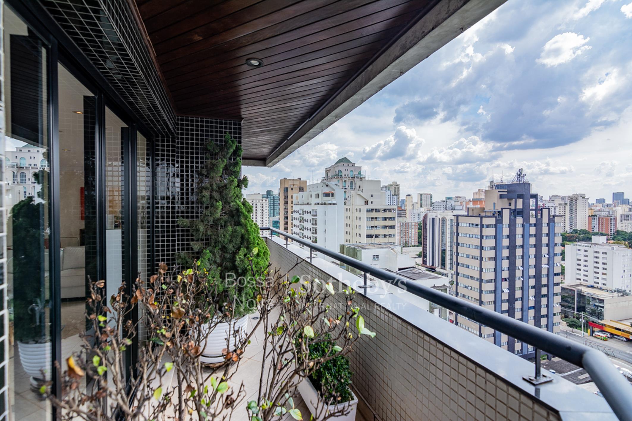 Cobertura Triplex para venda em Campo Belo