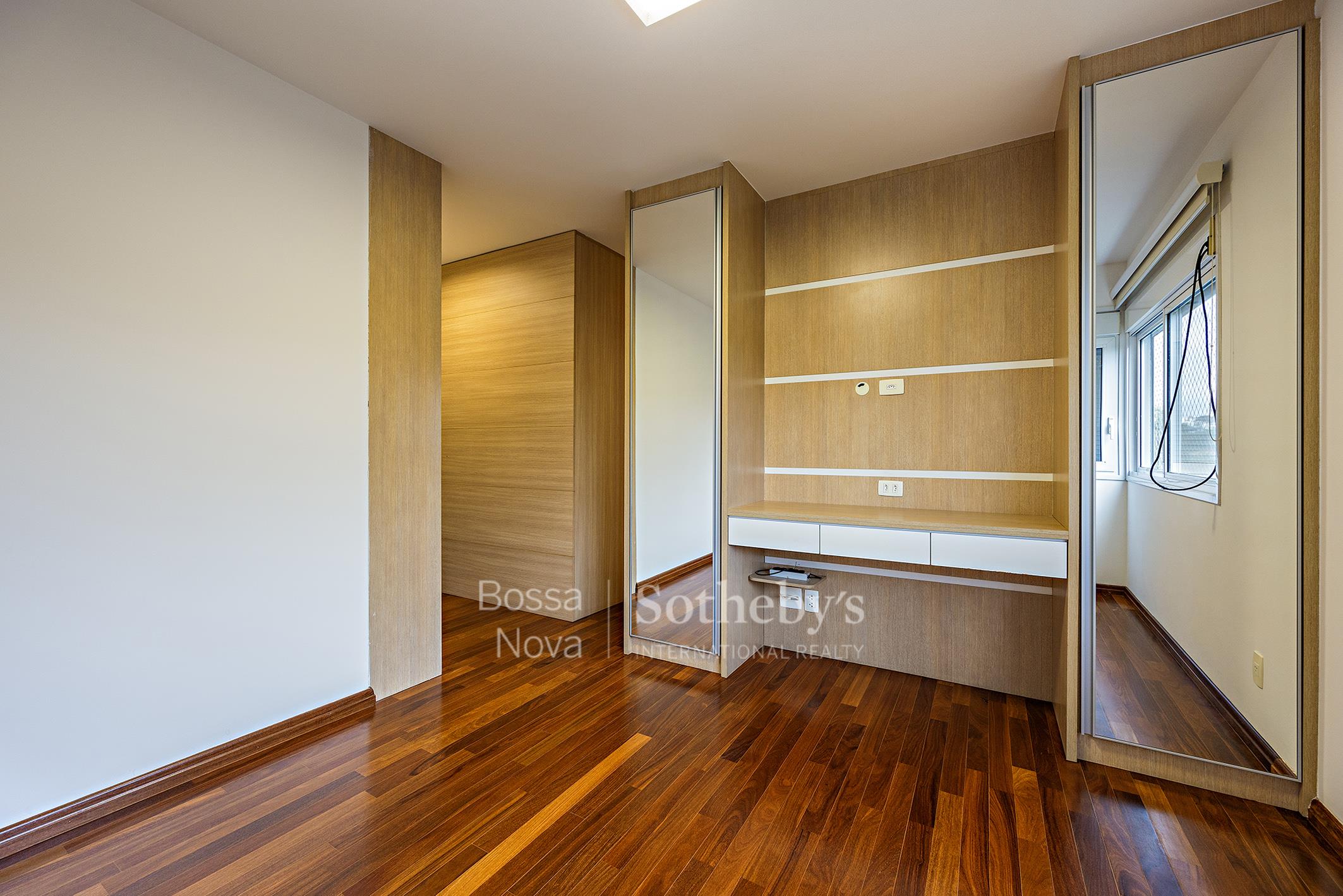 Cobertura Duplex para venda em Chácara Santo Antônio