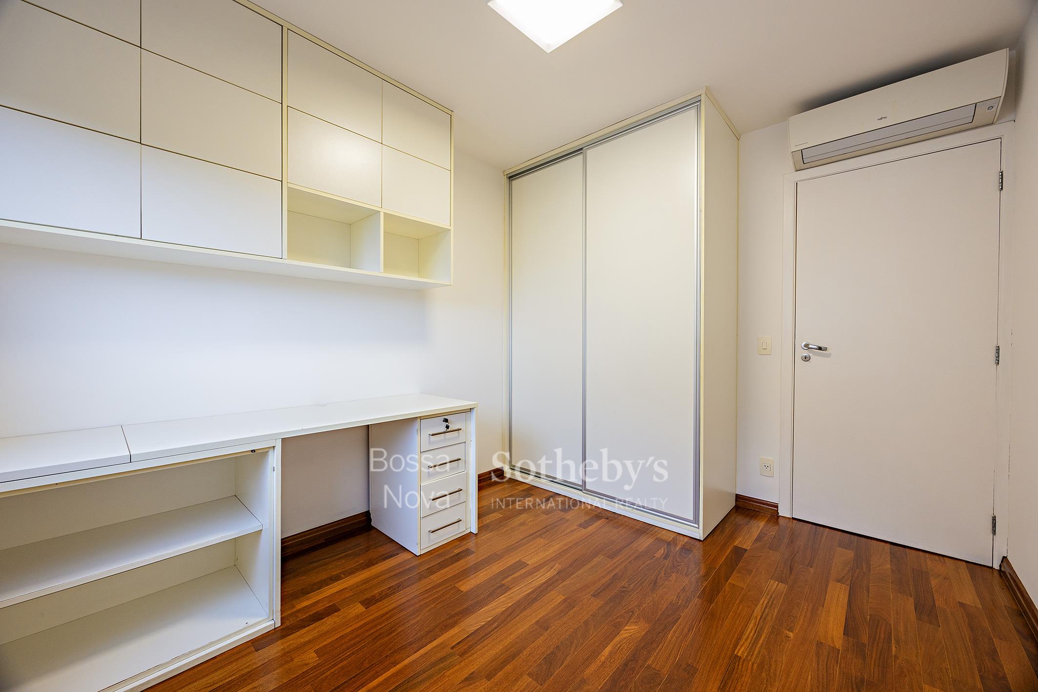 Cobertura Duplex para venda em Chácara Santo Antônio