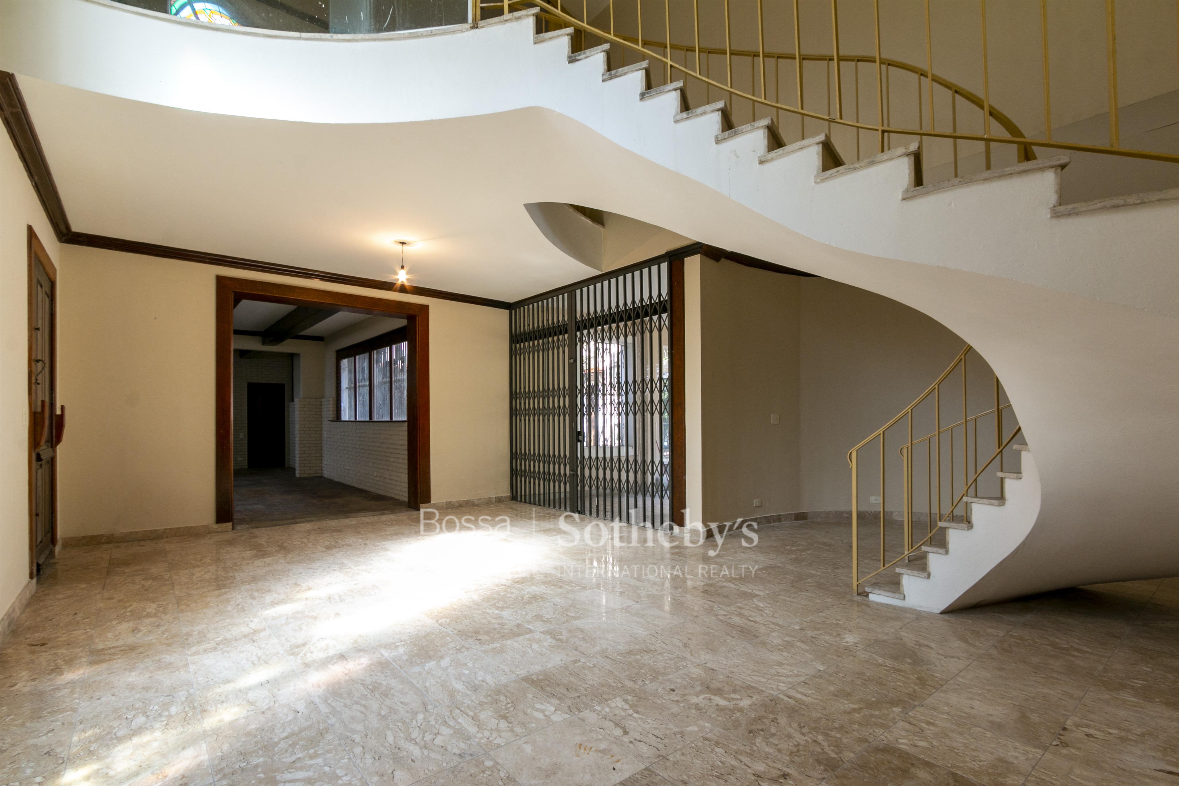 Casa para venda em Alto de Pinheiros