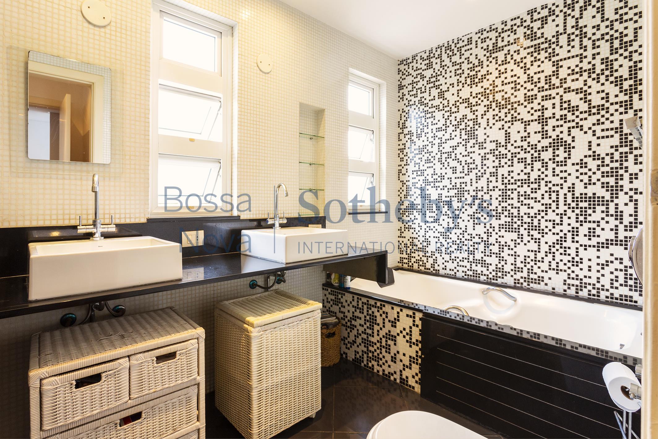 Casa para venda em Vila Mariana