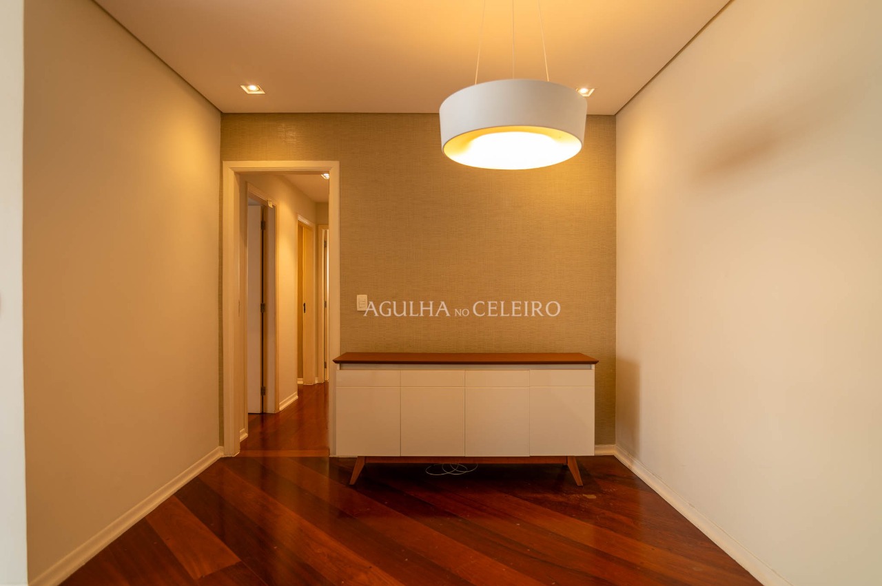Cobertura para venda em Vila Olímpia