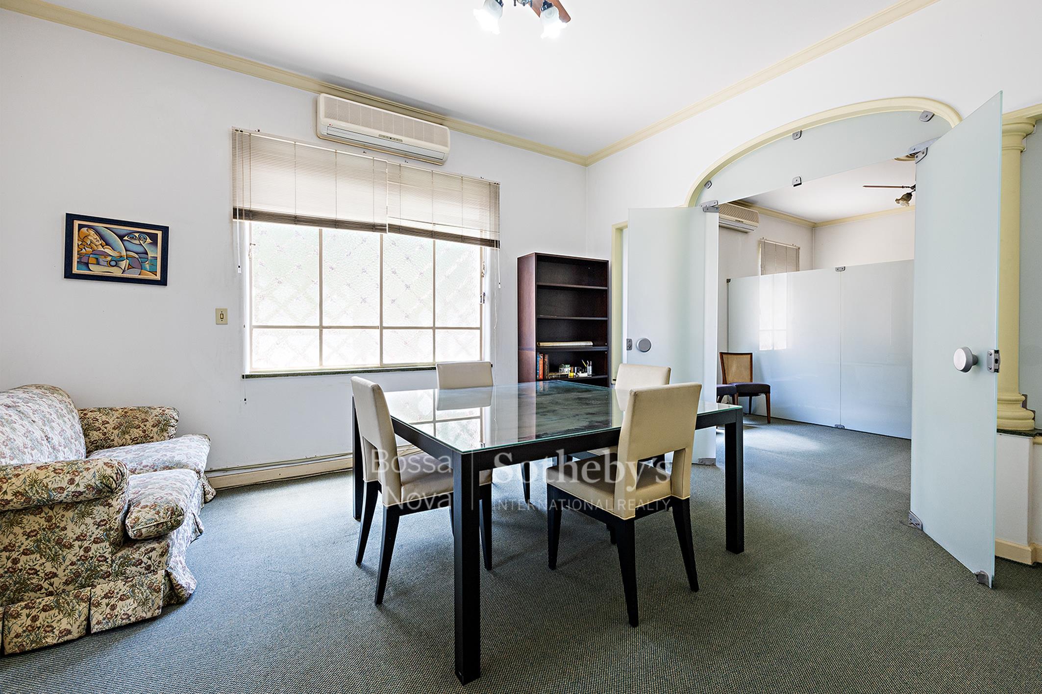 Casa para venda em Vila Madalena