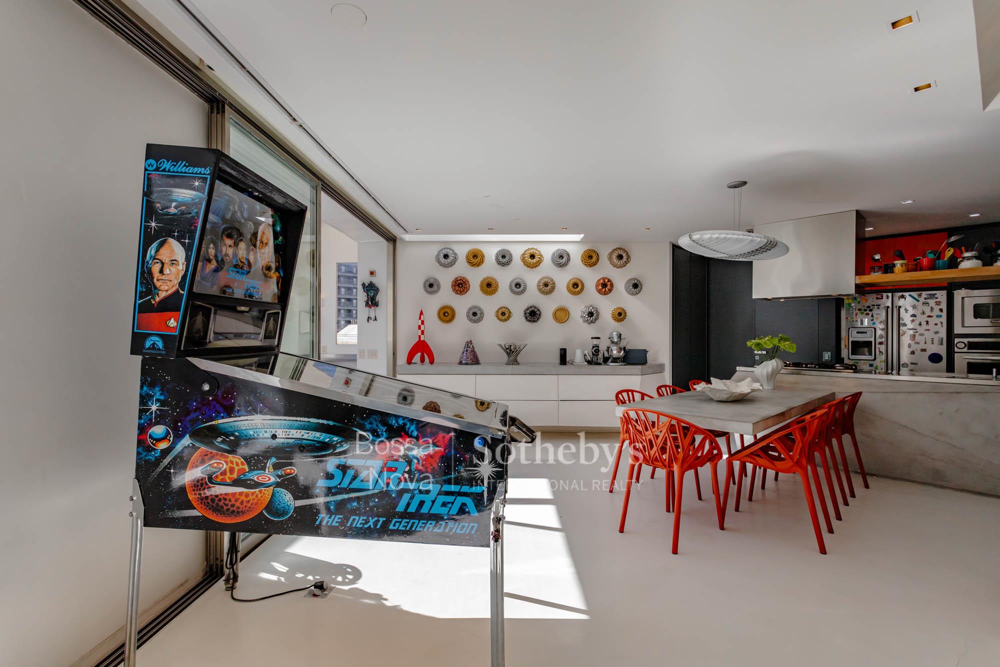 Cobertura Duplex para venda em Moema