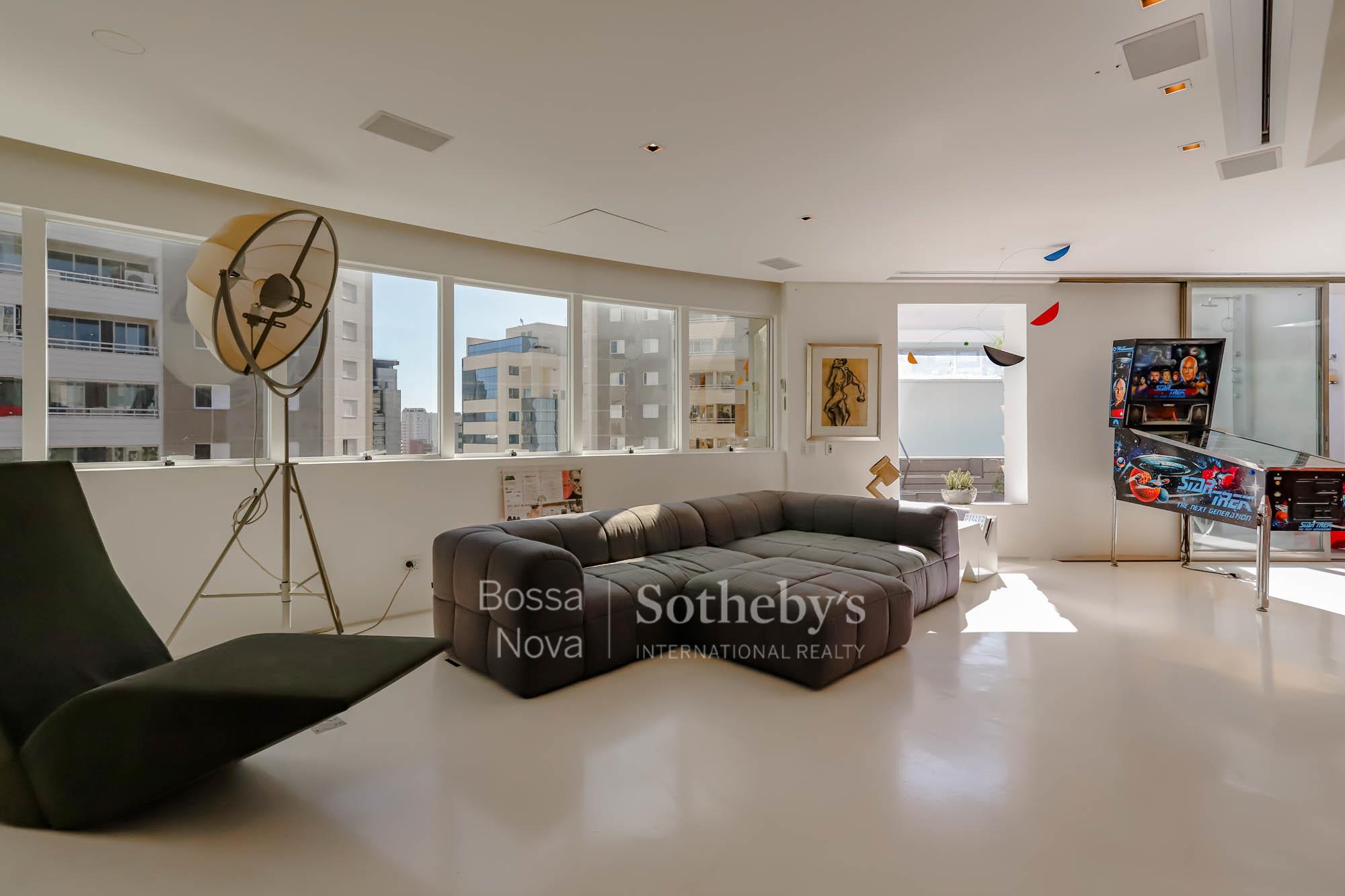 Cobertura Duplex para venda em Moema