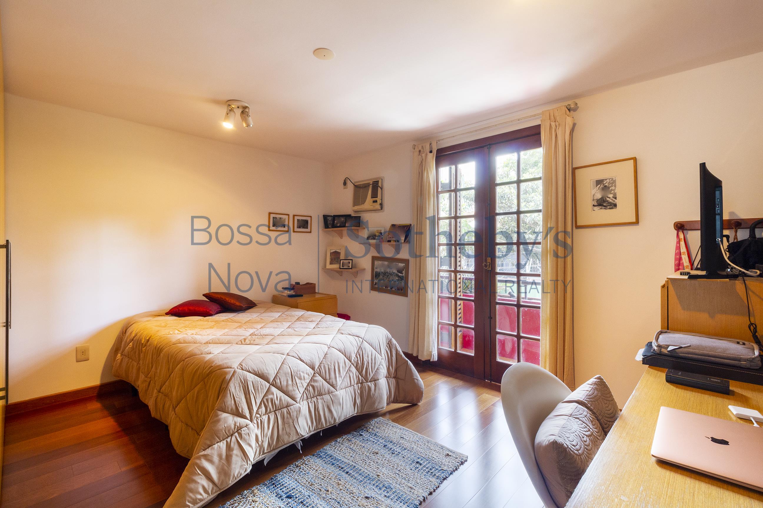 Casa De Vila para venda em Vila Olímpia