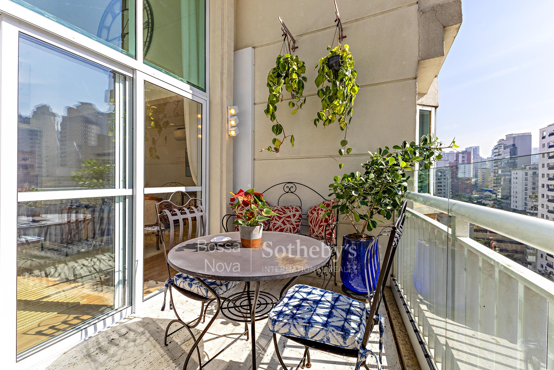 Apartamento Duplex para venda em Jardins (Cerqueira Cesar)