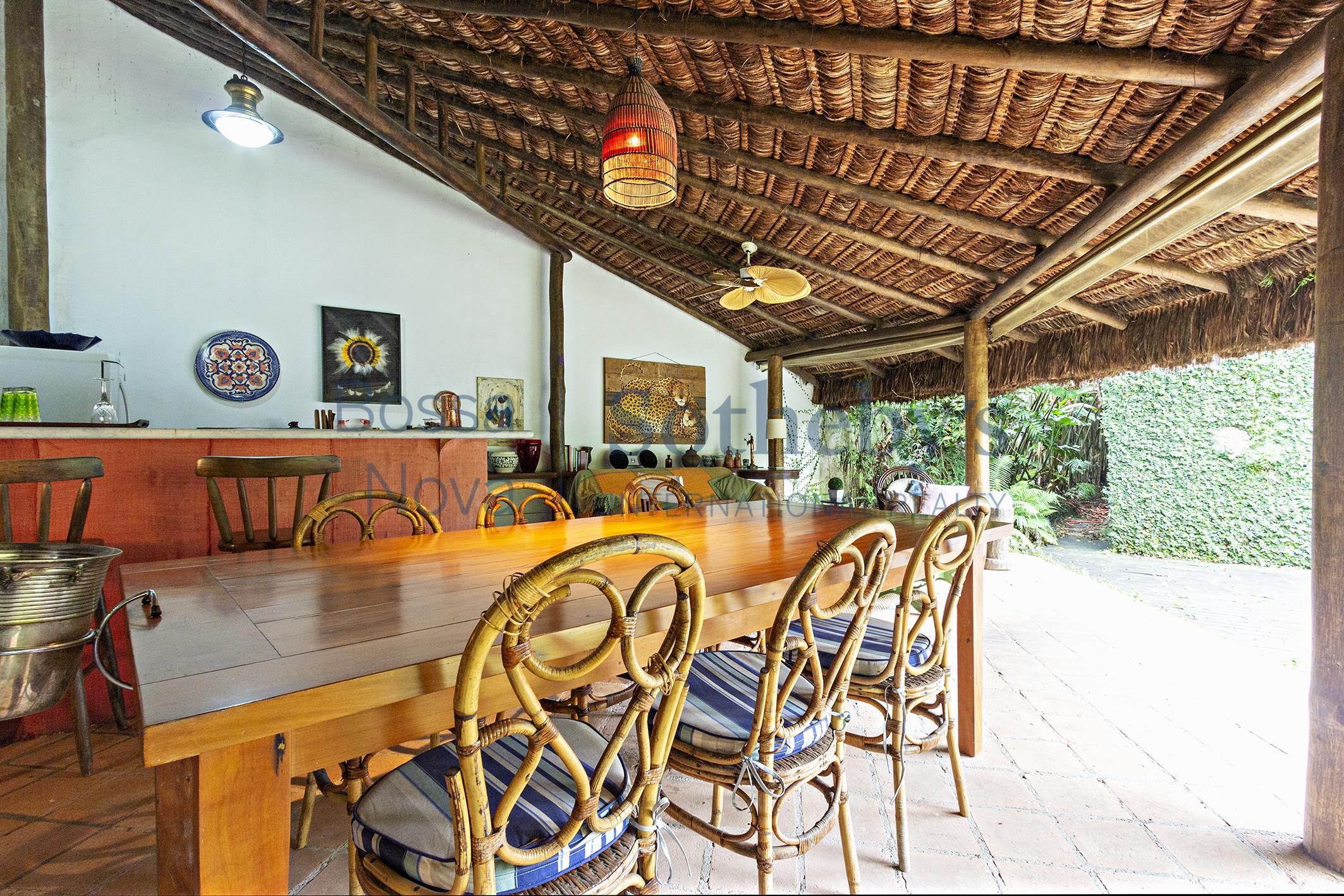 Casa Em Condomínio para venda em Real Parque