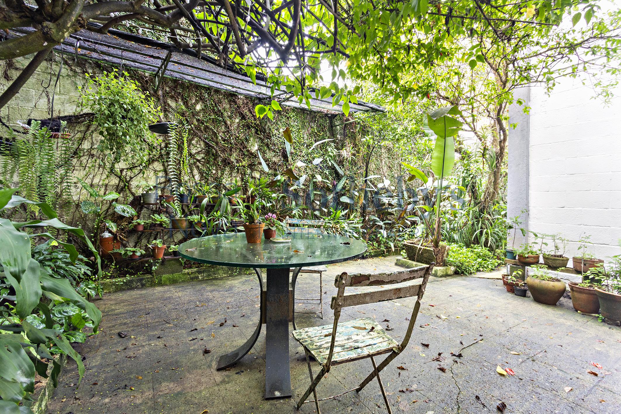 Casa Em Condomínio para venda em Real Parque