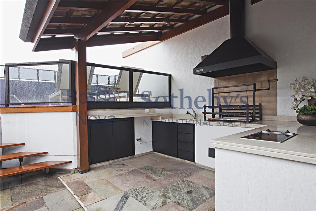 Cobertura Duplex para venda em Moema