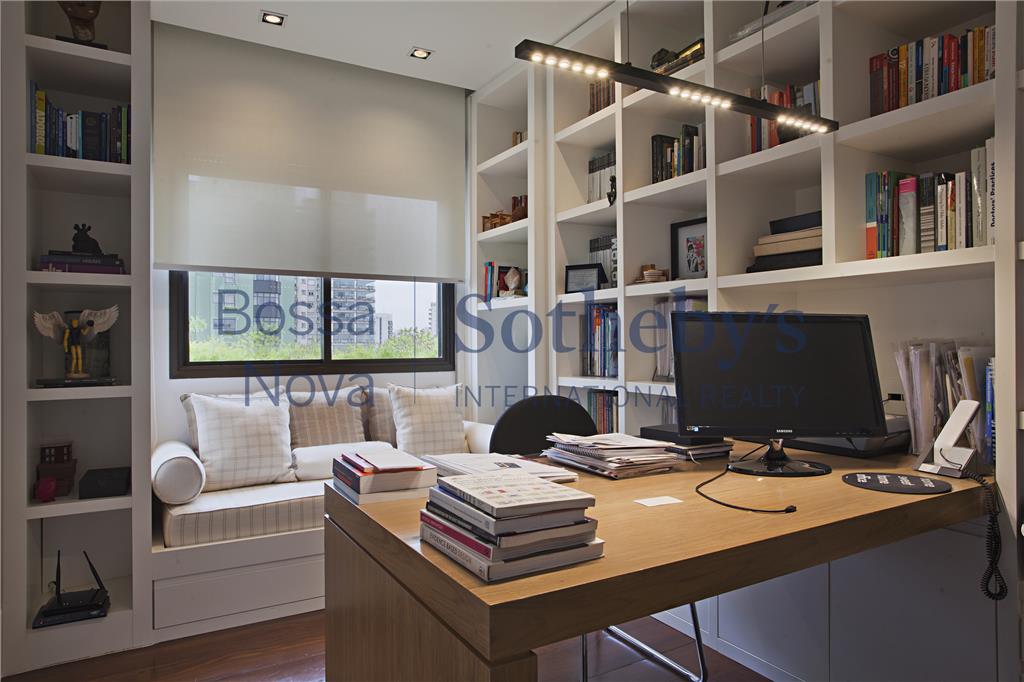 Cobertura Duplex para venda em Moema