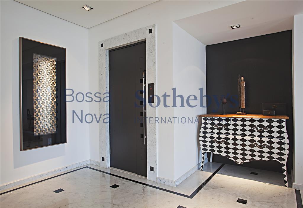 Cobertura Duplex para venda em Moema