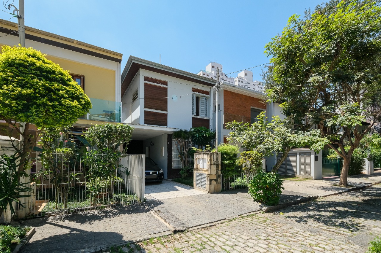 Casa De Vila para venda em Itaim Bibi