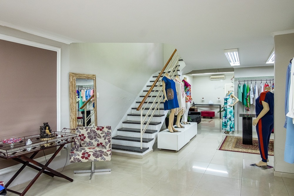 Casa Comercial para venda em Itaim Bibi